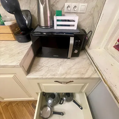 'golden Bird' Apartment, 2 Bedrooms, Super *