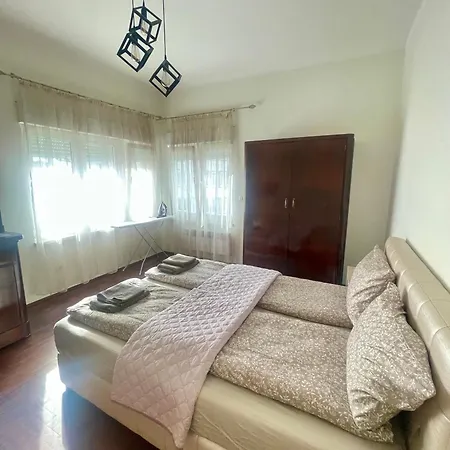 'golden Bird' Apartment, 2 Bedrooms, Super بورغاس