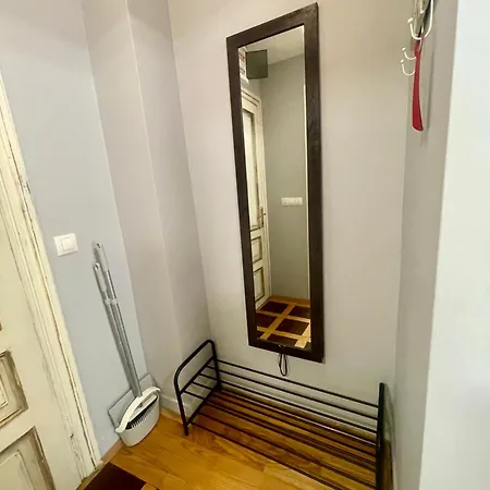 'golden Bird' Apartment, 2 Bedrooms, Super